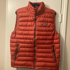 Patagonia Men’s Puffer Vest Large